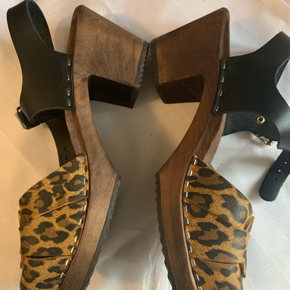 Leather animal print clogs